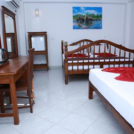 Mirissa Heights Hotel Bagian luar foto